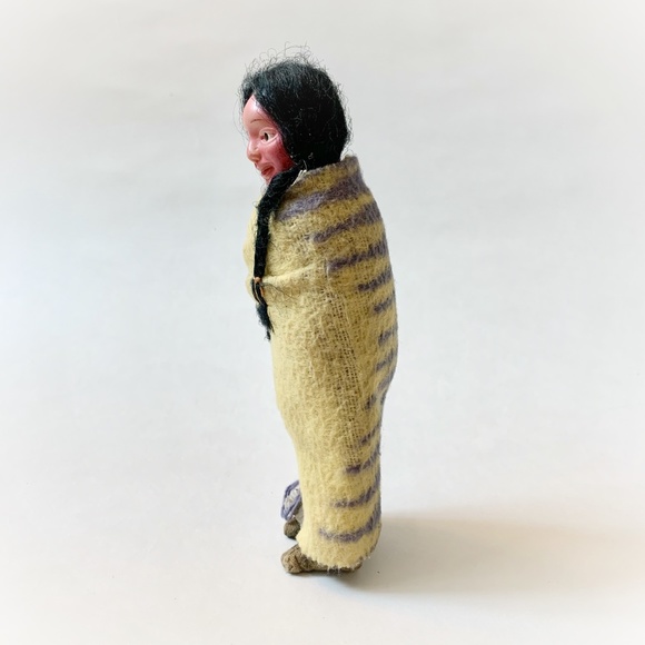 VTG Native American Indian Skookum Style Stuffed Blanket Wrap Doll - Picture 4 of 12
